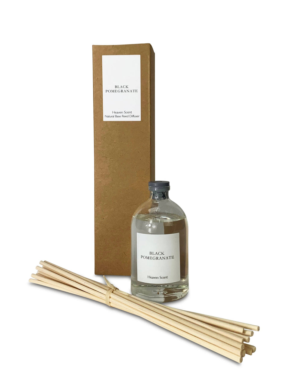 Black Pomegranate Medium Reed Diffuser