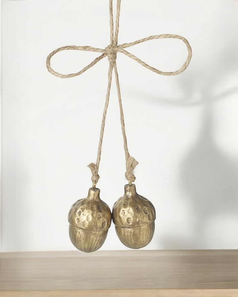 Matt Gold Mini Hanging Acorns