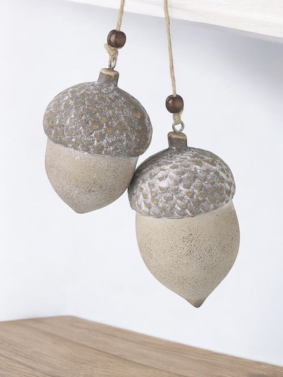 Beige Wooden Acorns Hanging Decoration