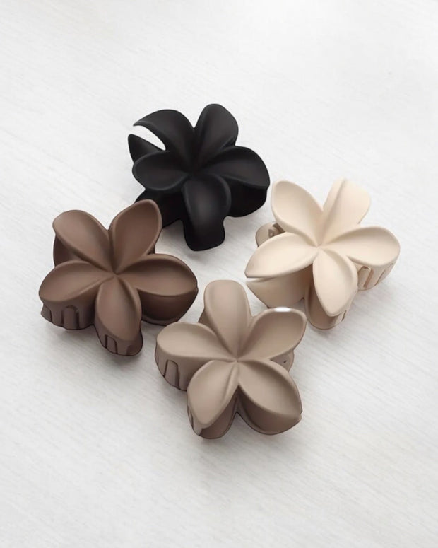 Medium Neutral Coloured Lily Flower Hair Clip