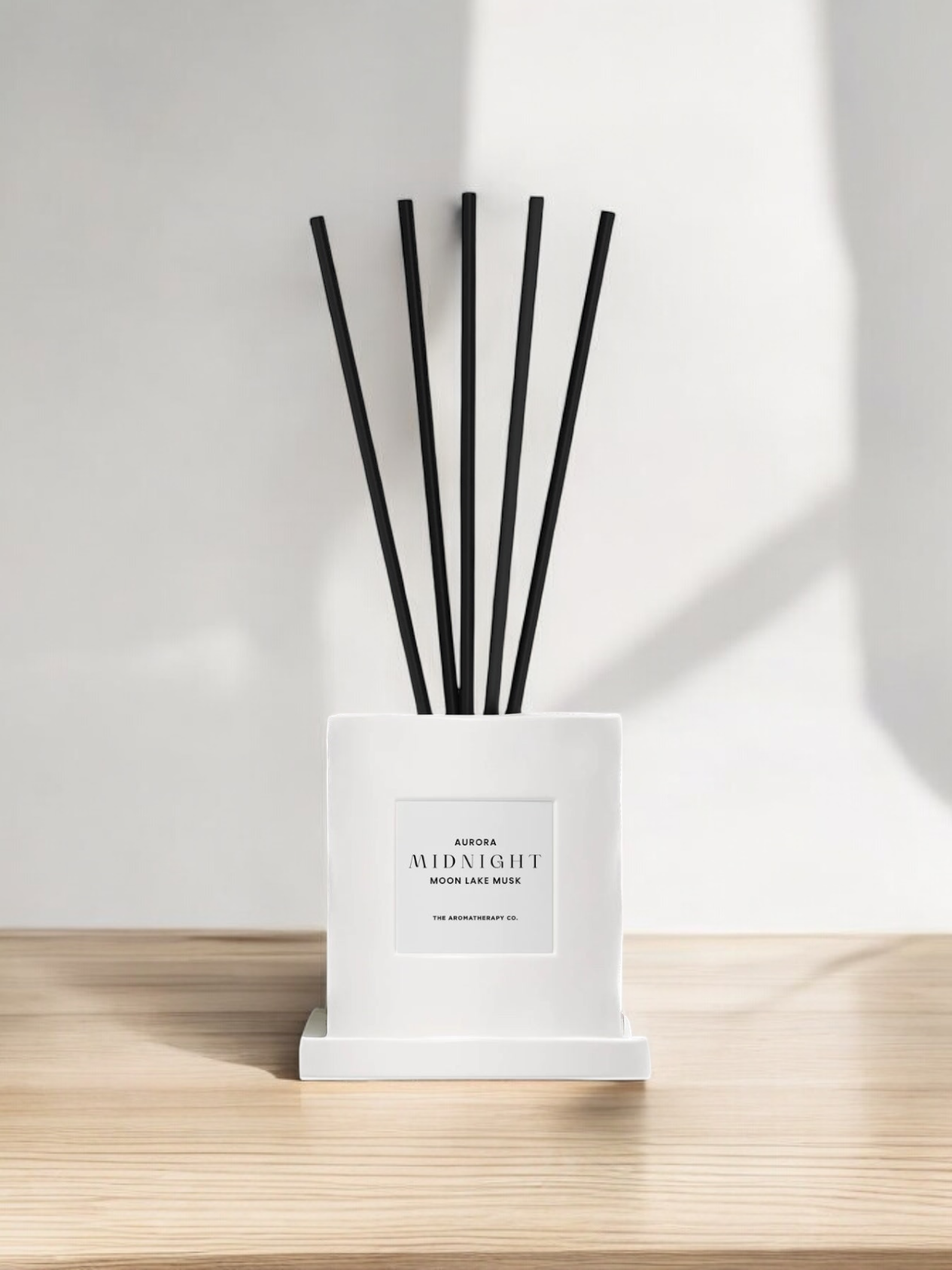 The Aromatherapy Candle Company - Midnight Reed Diffuser - Moon Lake Musk