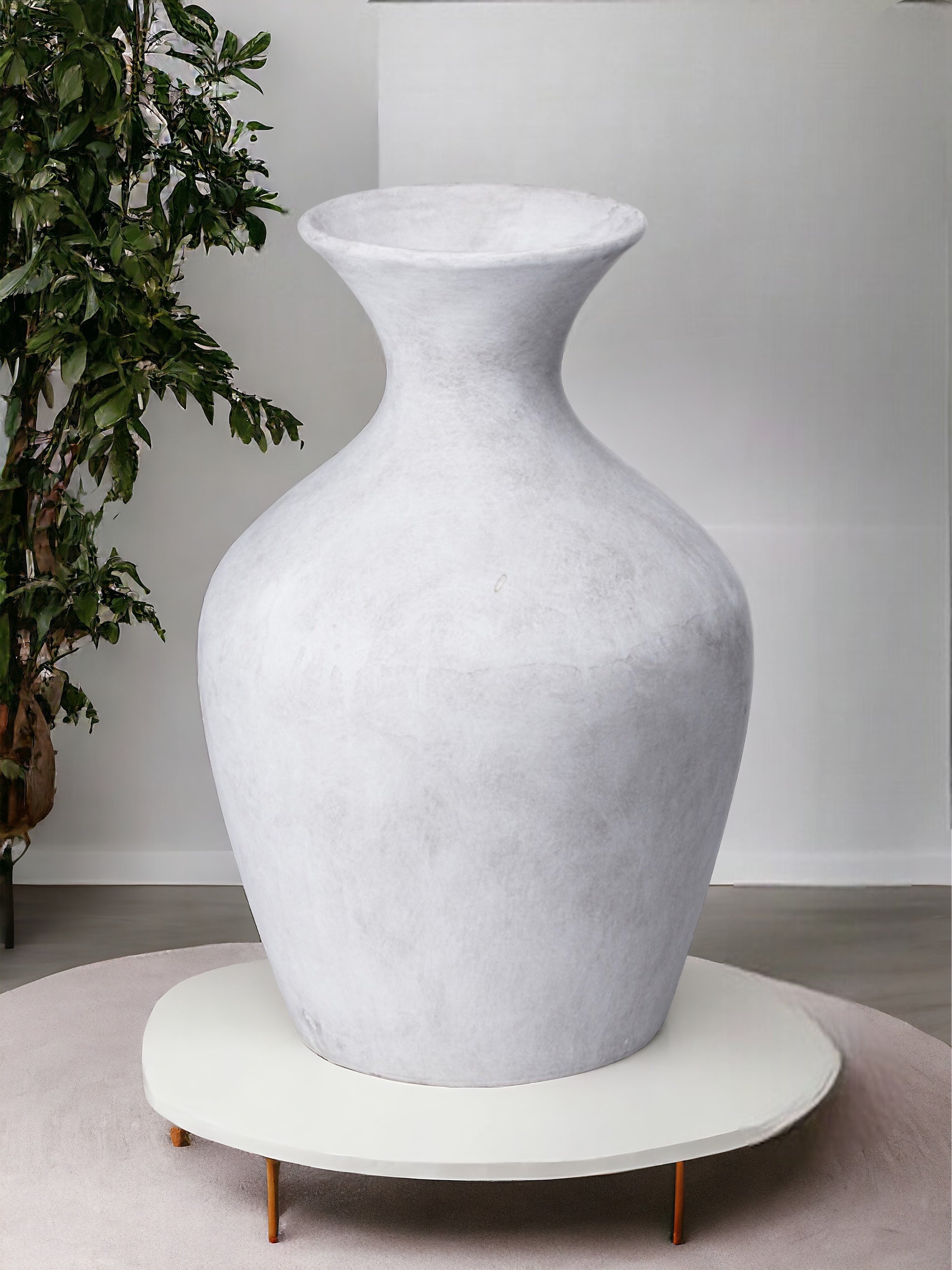 Darcy Elipse White Matt Vase