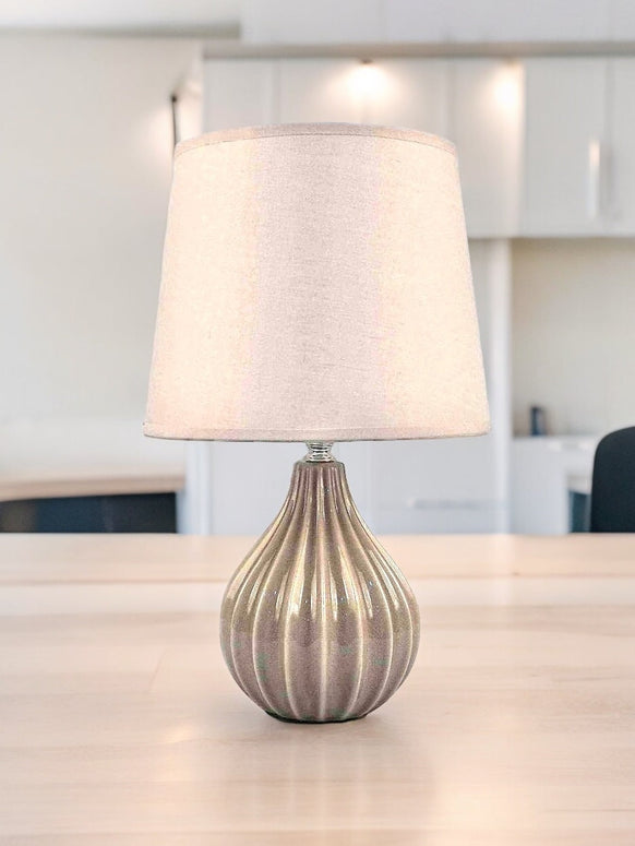 Ribbed Brown Table Medium Lamp